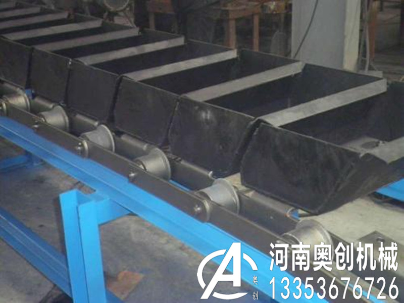 鏈（liàn）鬥輸送機（jī）實物應用展示