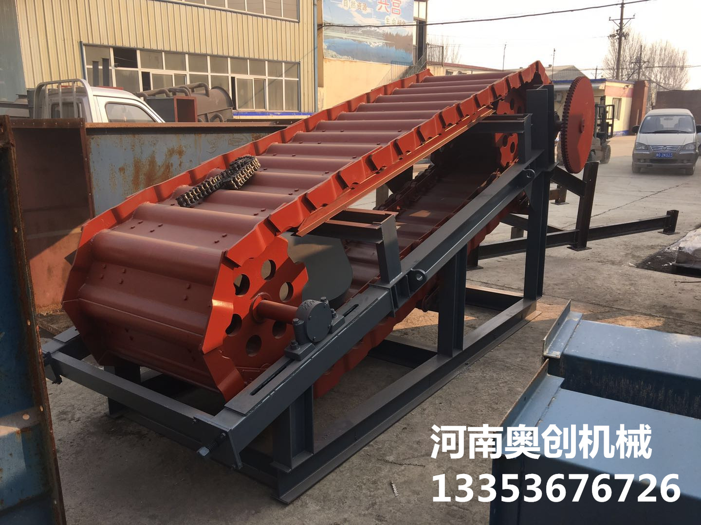 小型角度鱗(lín)板機廠家展示 小型角(jiǎo)度鱗板機廠(chǎng)家展示