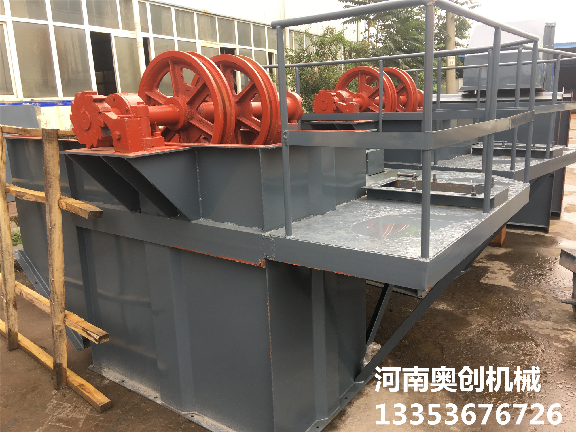 不同類型鬥式提升機如何正常（cháng）更（gèng）換鏈（liàn）條