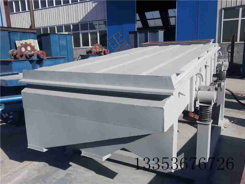 直（zhí）線振動篩分機1