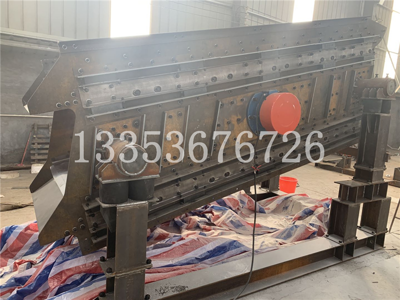 石墨（mò）微粉撞（zhuàng）擊篩工作原理