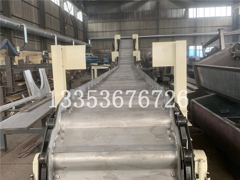 不鏽（xiù）鋼防（fáng）腐蝕鱗板式輸送機5