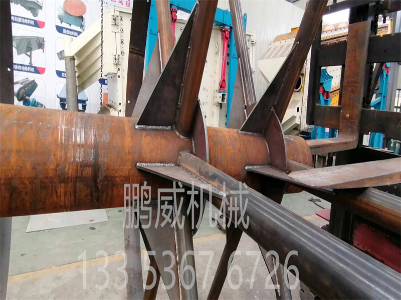 加強設備結構，支撐（chēng）位（wèi）置三角（jiǎo）加強筋（jīn）！